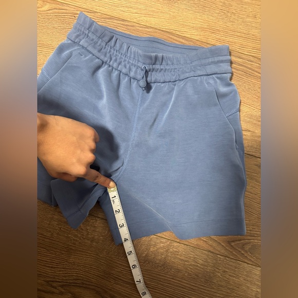 Lululemon Softstreme High Rise Shorts 4” - Picture 4 of 8